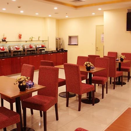 Hanting Hotel Shanghai South Railway Station Luoxiang Road Branch Exteriör bild