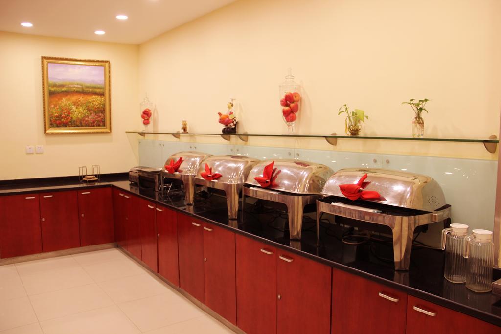 Hanting Hotel Shanghai South Railway Station Luoxiang Road Branch Exteriör bild