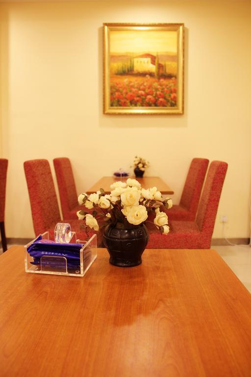 Hanting Hotel Shanghai South Railway Station Luoxiang Road Branch Exteriör bild